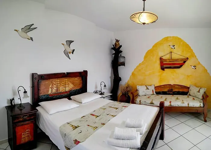 Danai * Agia Anna (Naxos)