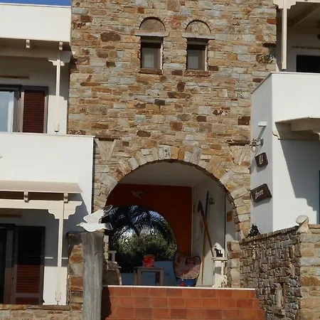 Danai * Agia Anna (Naxos)