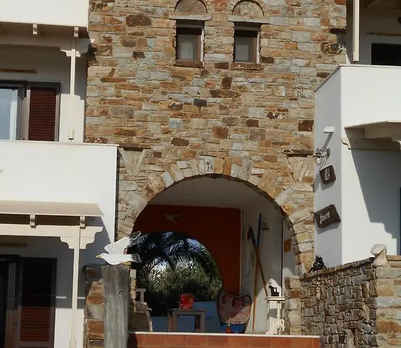 Danai * Agia Anna (Naxos)